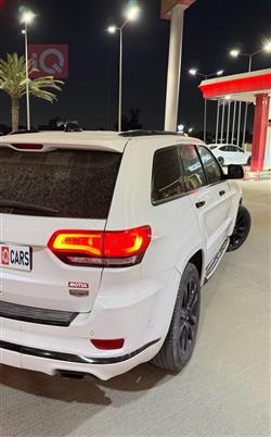 جيب جراند شيروكي